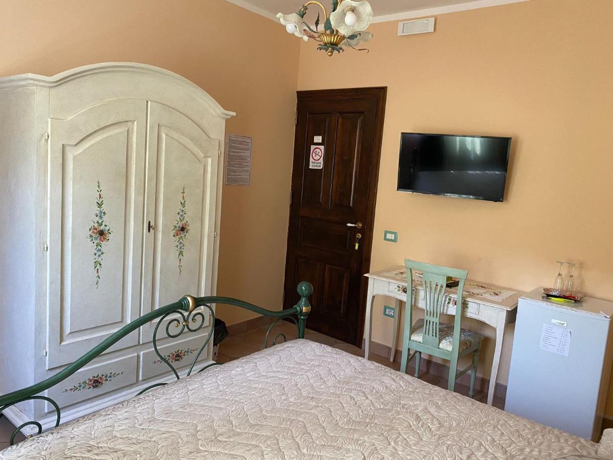 Villa Russo Caltanissetta Exteriör bild